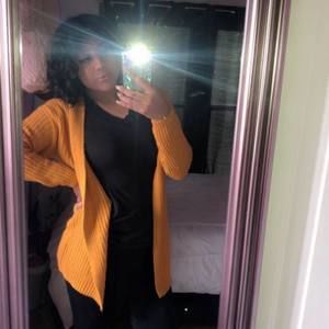 Meet your Posher, Tanya